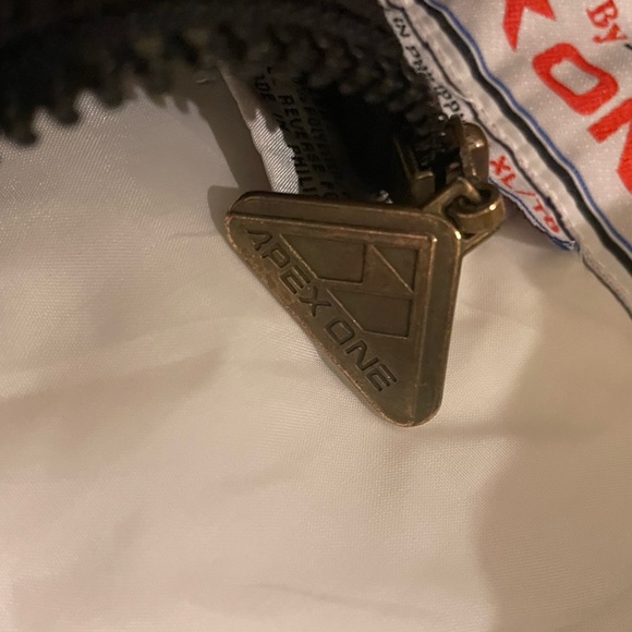 Vintage Miami Dolphins Winter Jacket - Picture 4 of 5